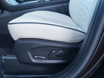 Ford Edge Vignale 2.0 TDCi Twin Turbo 210 KM 6AT &ndash; Amerykański punkt widzenia